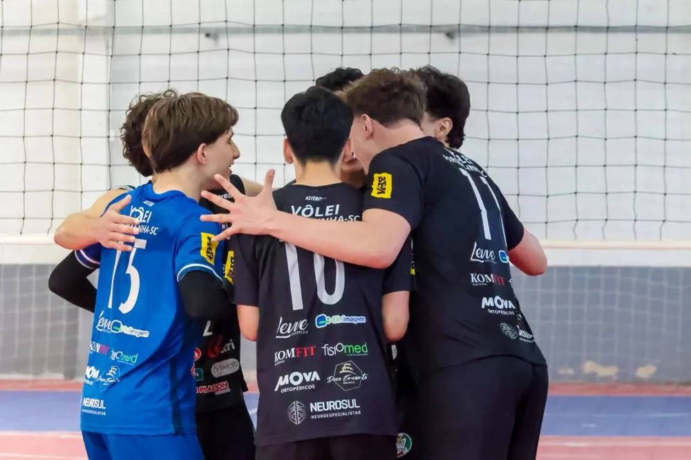 Vôlei de Forquilhinha é campeão da etapa regional da Olesc