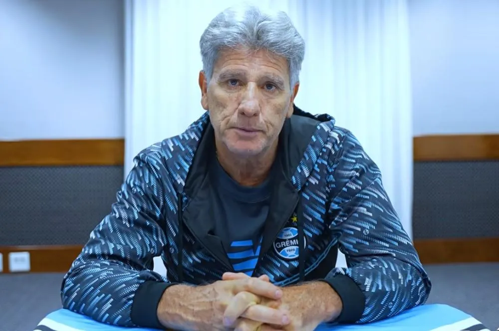 Após nova derrota, Renato Gaúcho retorna ao Grêmio com missão de afastar fantasma do rebaixamento