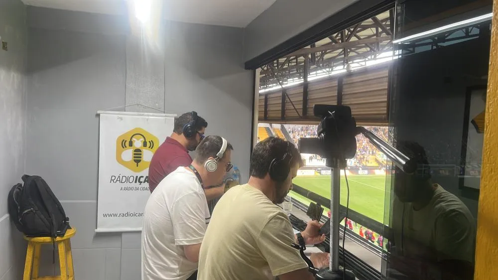 # Criciúma goleia o Avaí no clássico e estreia de Umberto Louzer termina com vitória