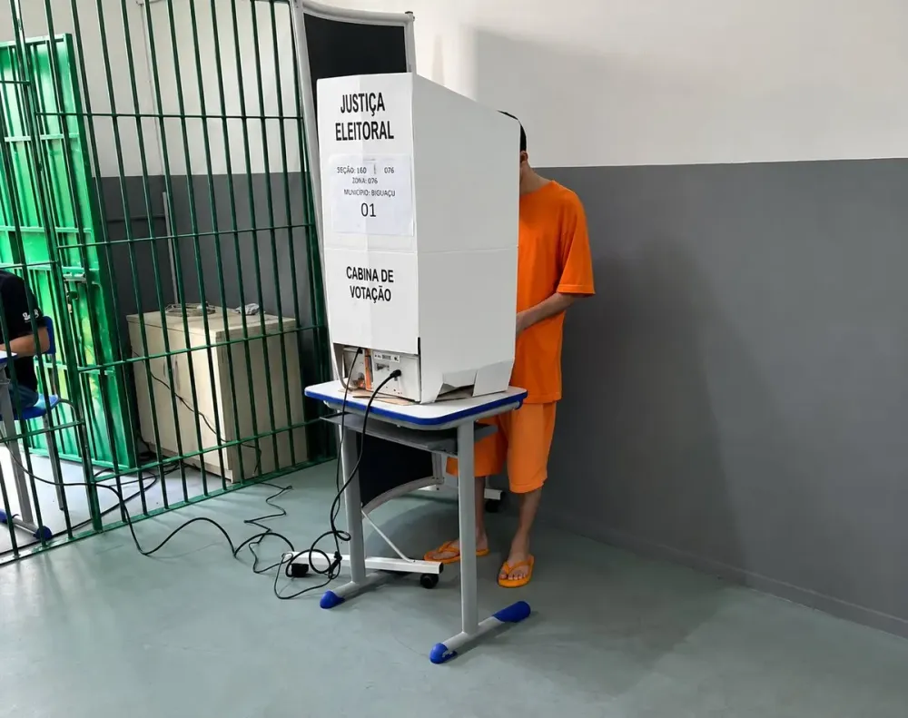 Presos provisórios de 12 unidades prisionais de SC poderão votar neste domingo
