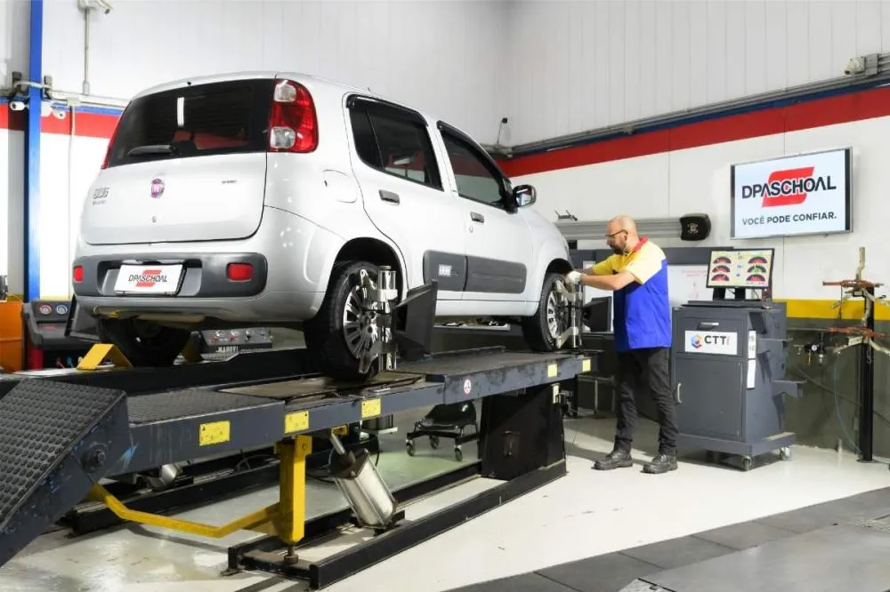 Lara Treinamentos leva inovação, tecnologia e qualificação profissional ao setor automotivo na região de Criciúma