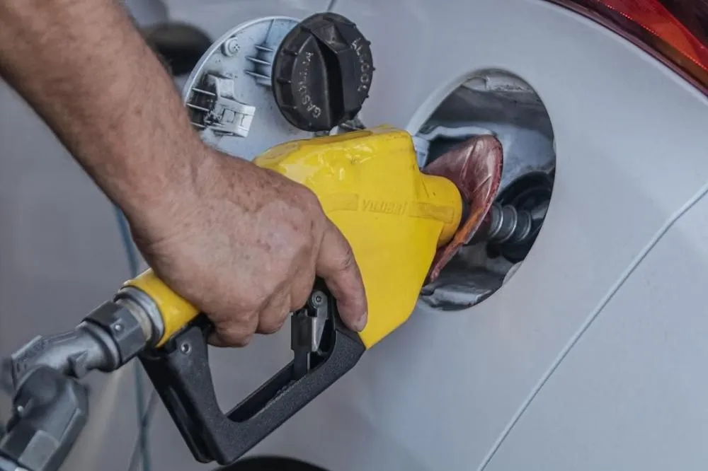 Governo Federal renova subsídio ao diesel por mais 30 dias e mantém benefício de R$ 2,12 por litro