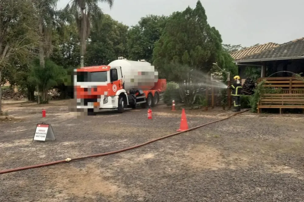 Vazamento de gás mobiliza bombeiros por mais de 10 horas em Içara