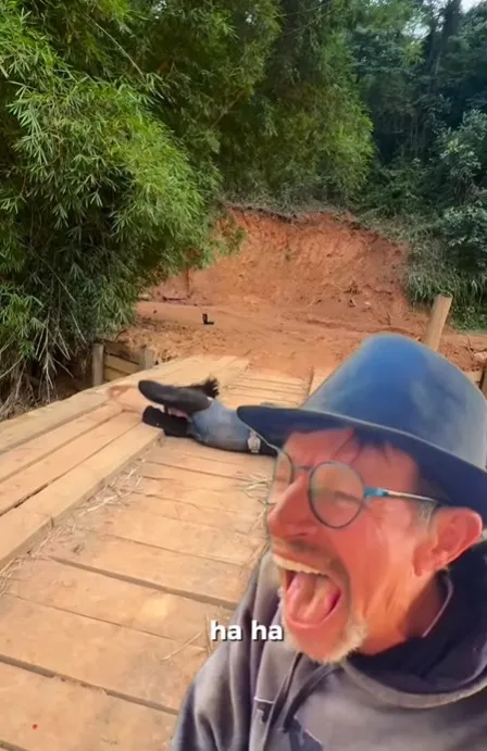 ROLADA DA VITÓRIA! Vereadora viraliza após cumprir promessa em Água Boa